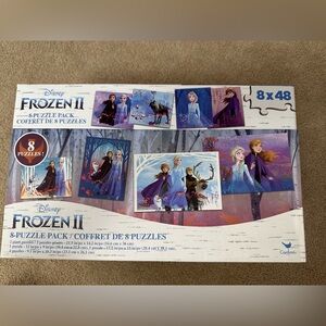 NIB Disney Frozen 8 Puzzle Pack